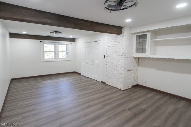 Building Photo - 7349 Tippecanoe Rd