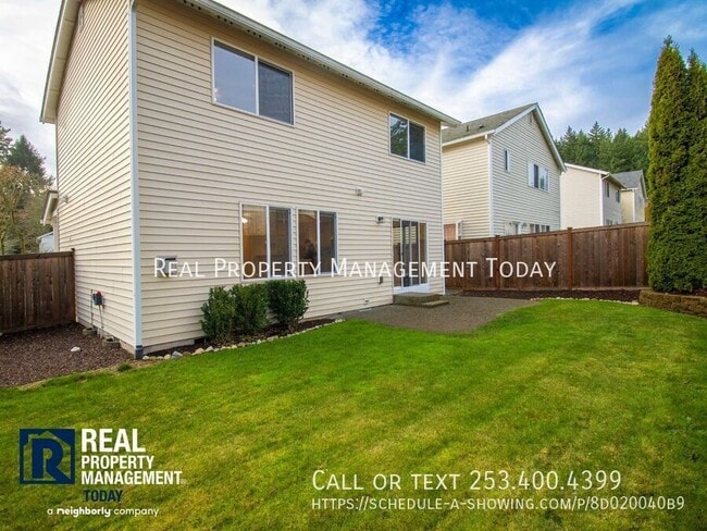 Building Photo - 2702 Meyer St