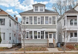 Building Photo - 248 Morris St