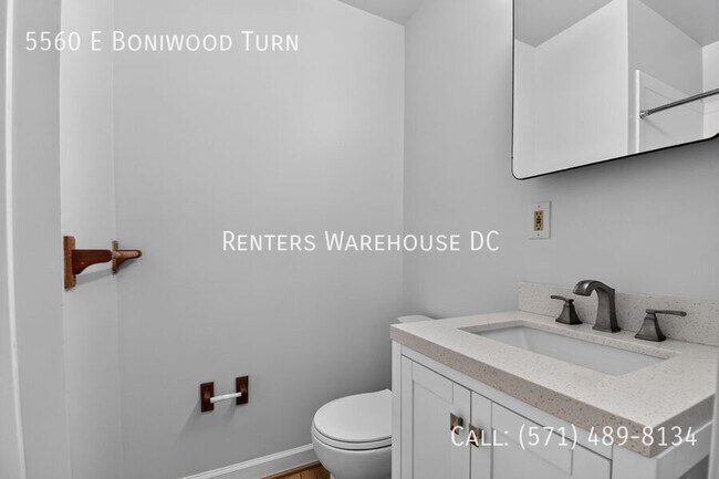 Building Photo - 5560 E Boniwood Turn