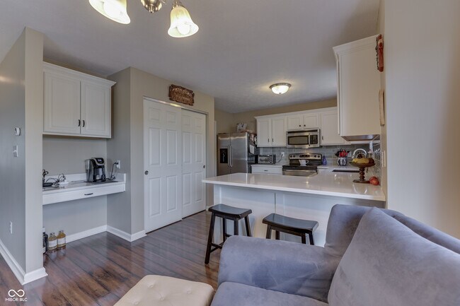 Building Photo - 12343 Jaguars Dr