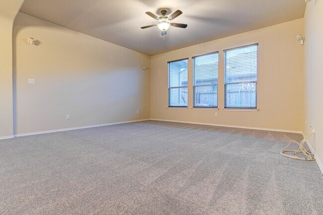 Building Photo - Gorgeous Rancho Alto 5/3 is Move in Ready!