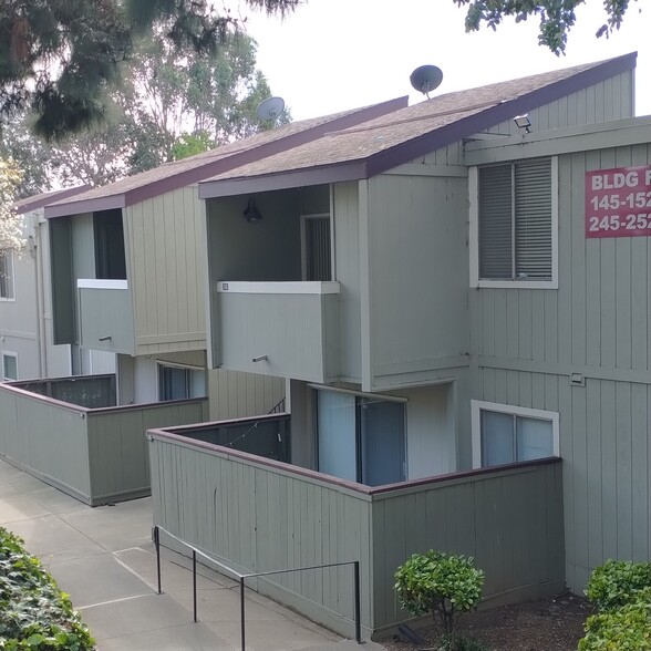Building Photo - 1333 N Camino Alto