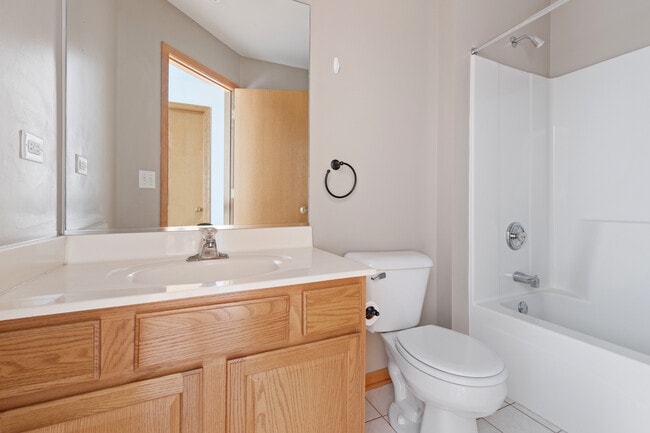 Building Photo - 2479 Stoughton Cir