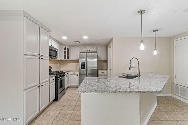 Building Photo - 6312 Casper Ridge Dr