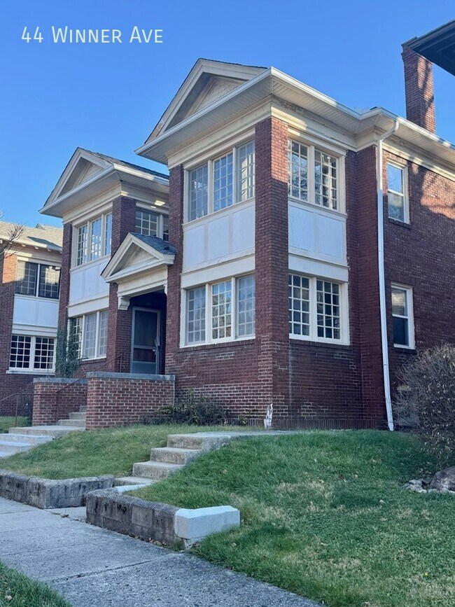 Spacious 2 Bedroom Olde Town East 44 Winner Ave Columbus OH 43203