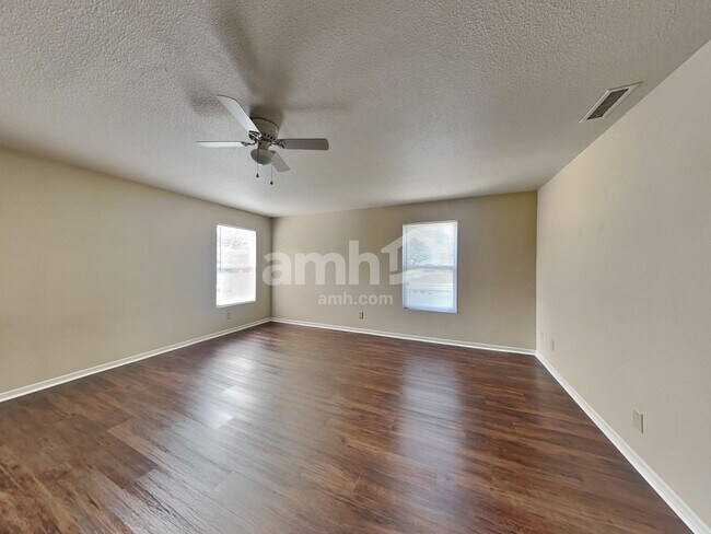 Building Photo - 14454 Banister Dr