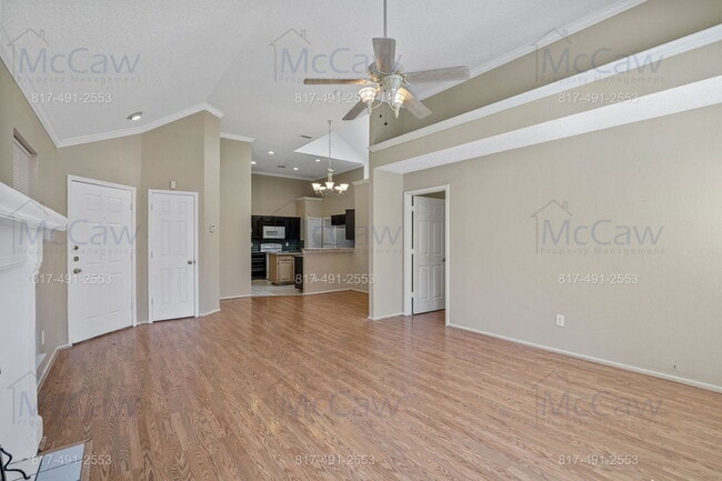 Building Photo - 2119 Amherst Dr