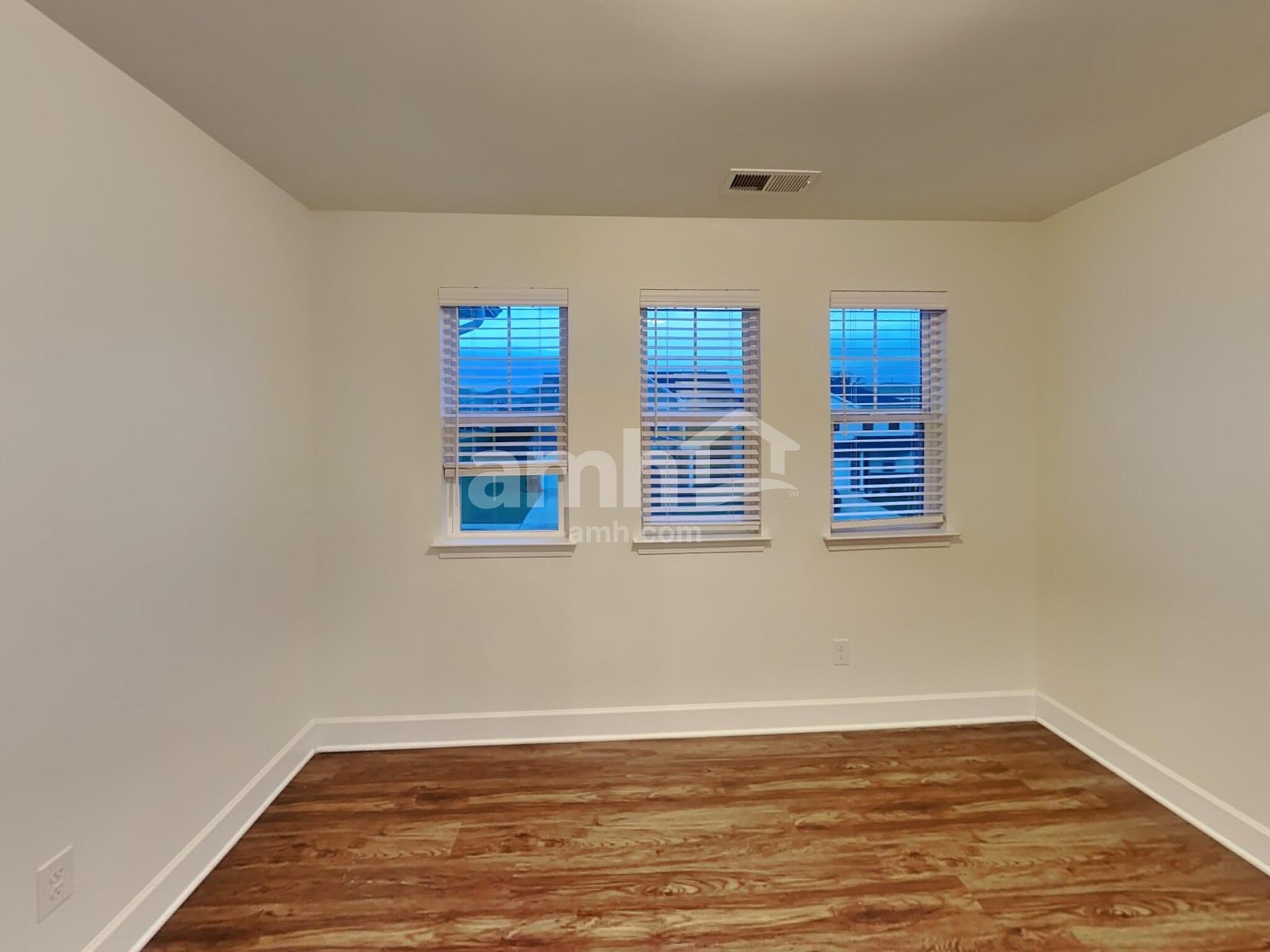 Building Photo - 4305 Spregan Way