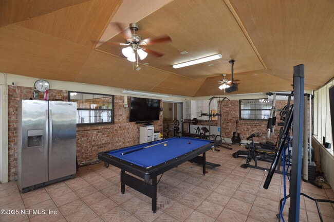 Building Photo - 2887 Navajo Rd