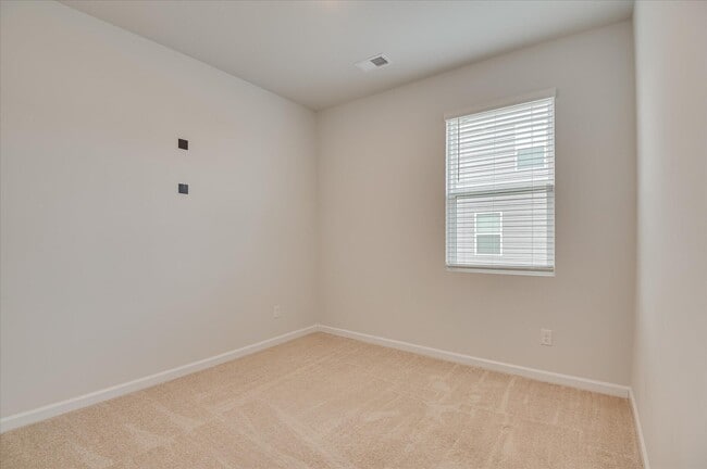 Building Photo - 5148 Captain Dr