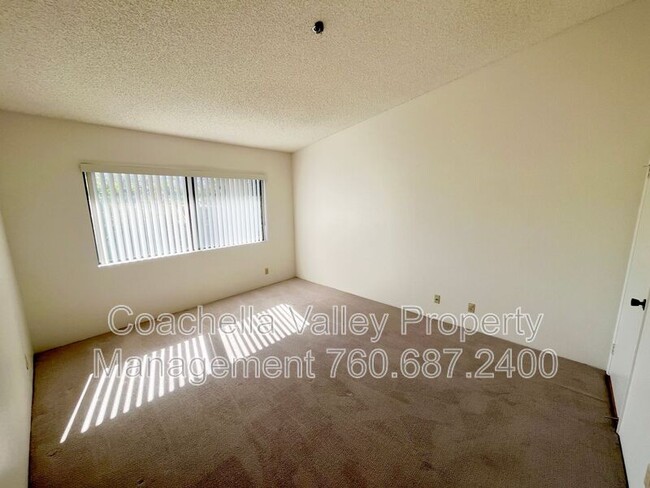 Building Photo - 68109 Lakeland Dr