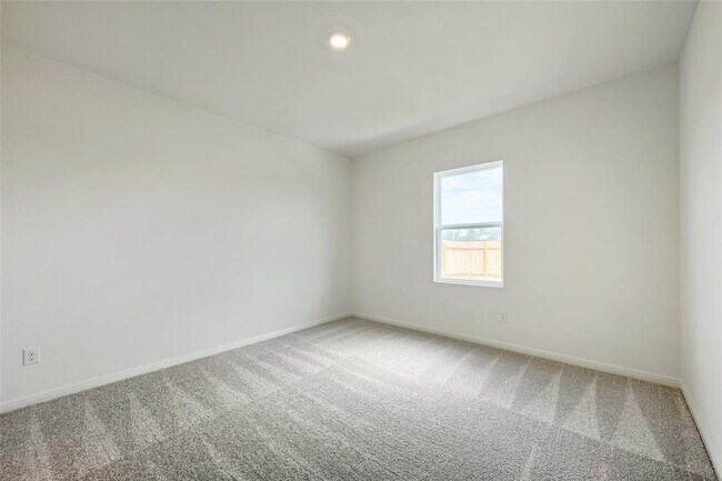 Building Photo - 5345 Calluna Dr