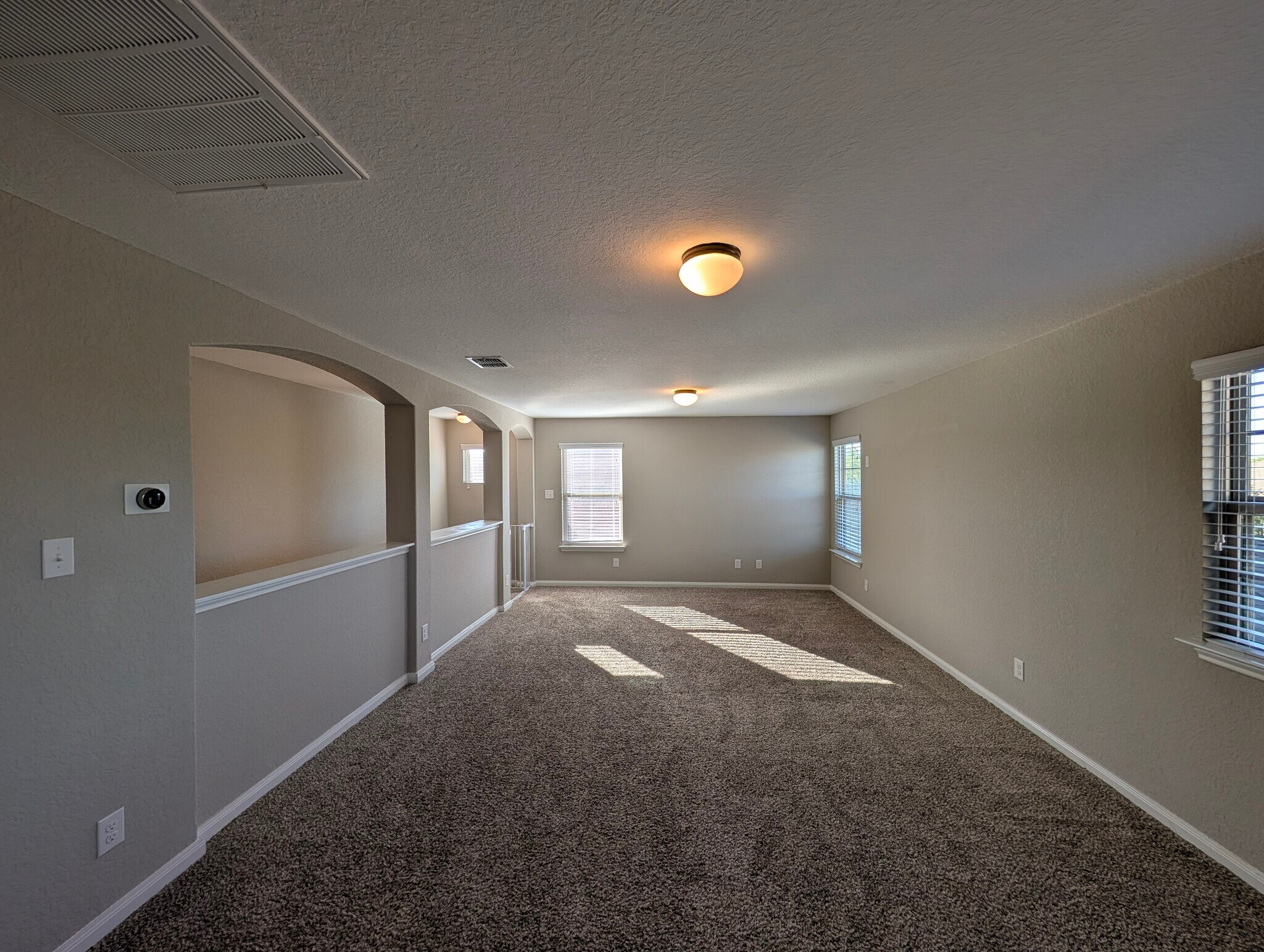 Building Photo - 13302 Frio Parke