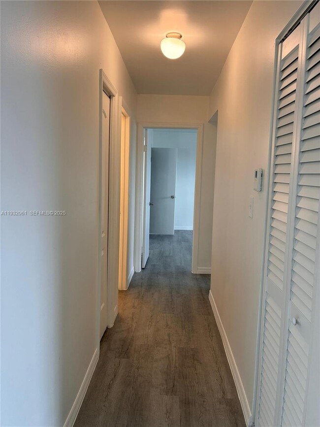 Building Photo - 6501 Winfield Blvd