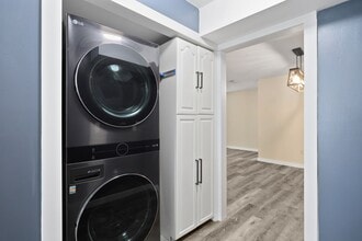 Building Photo - 17114 Beaver Springs Dr