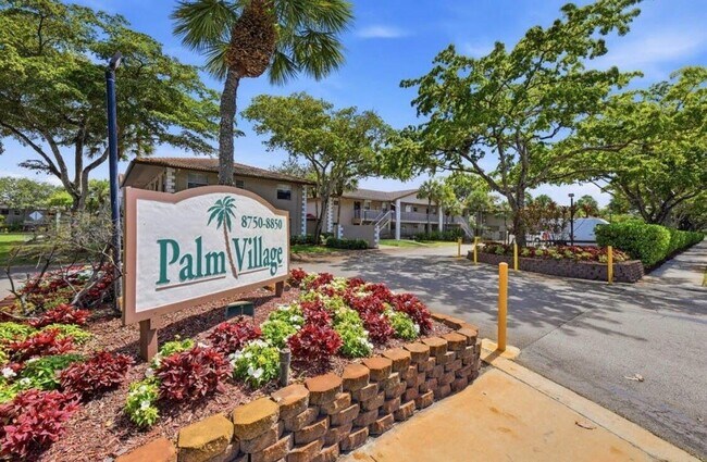 Building Photo - 8820 Royal Palm Blvd