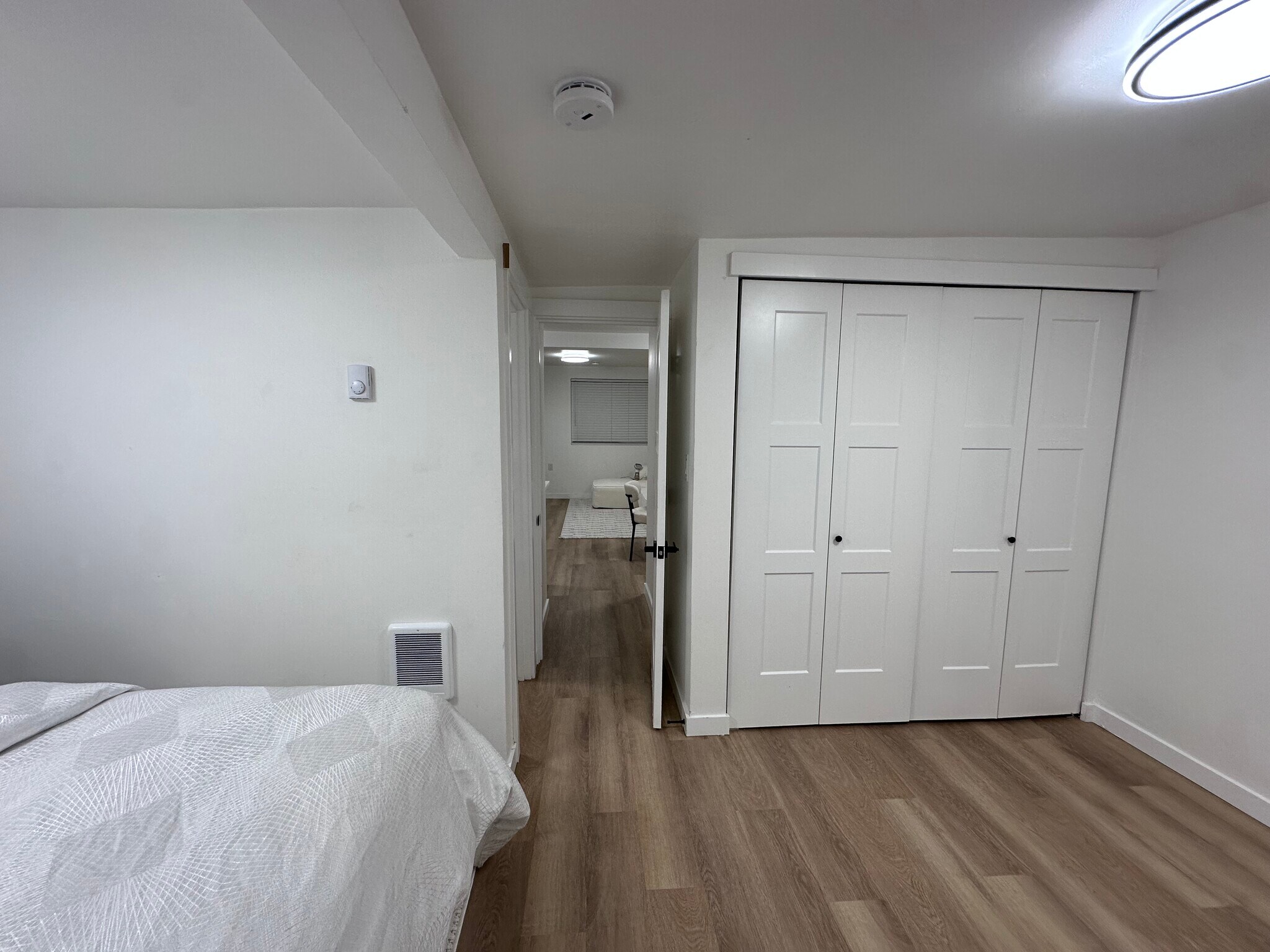 Building Photo - 1747 NE 147th St