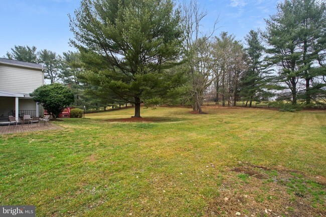 Building Photo - 10908 Barn Wood Ln