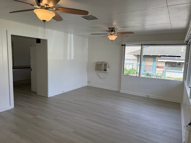 Building Photo - Newly Renovated 3-Bedroom, 1-Bathroom Sing...