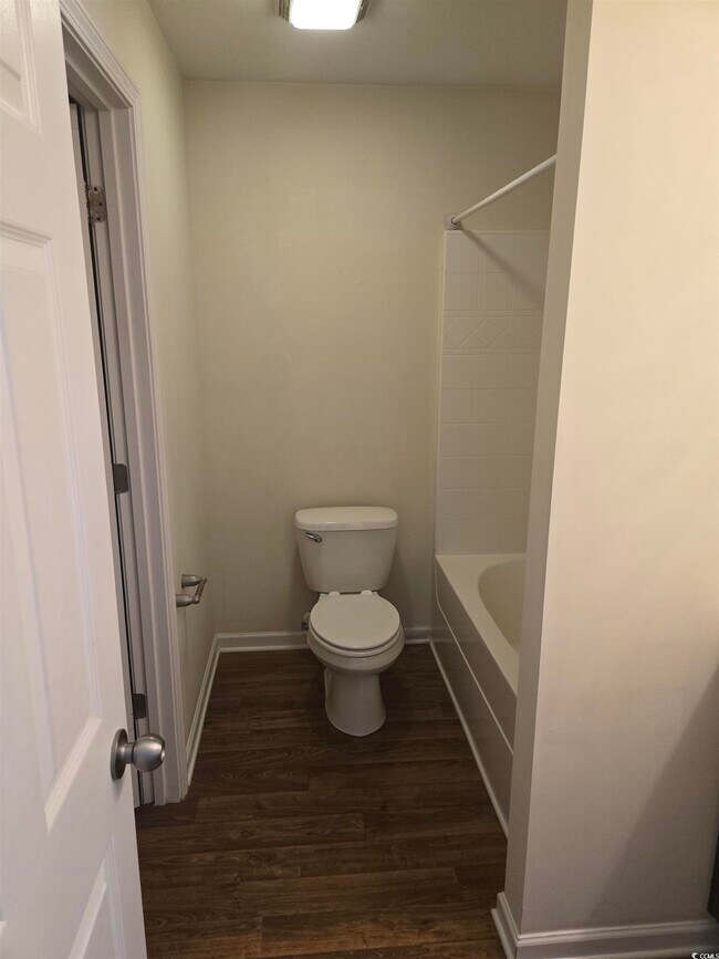 Building Photo - 1245 Pine Ridge St