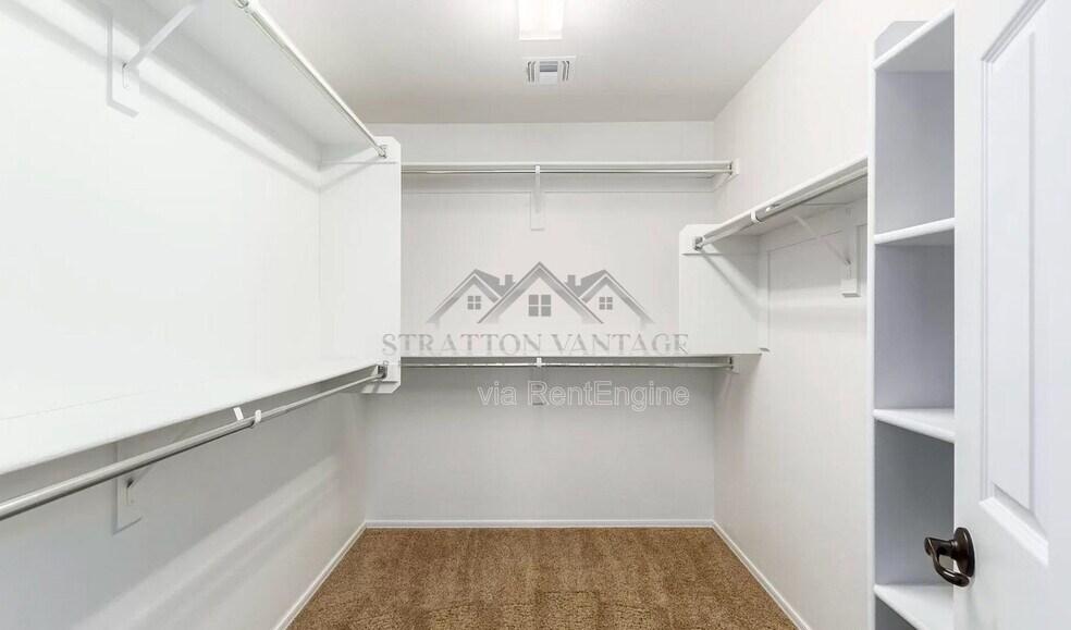 Building Photo - 2873 E Binner Dr