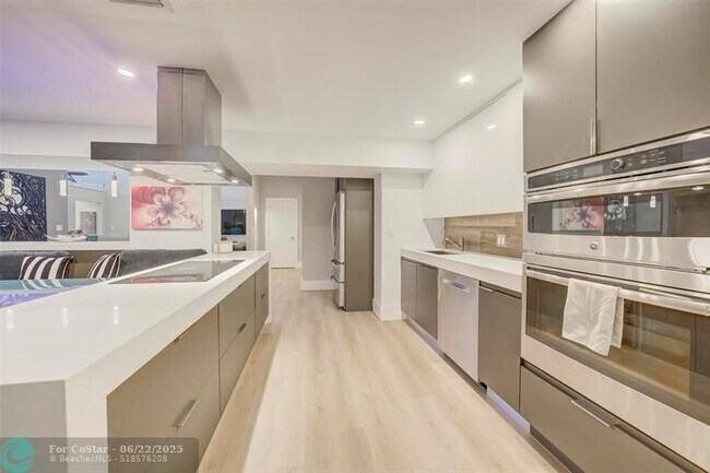 Building Photo - 5755 NW 65th Terrace