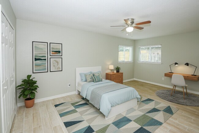 Building Photo - 7206 La Granada Dr