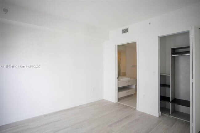 Building Photo - 55 SW 9th St