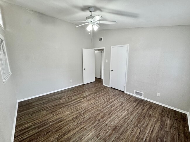 Building Photo - 3141 Arrendale St