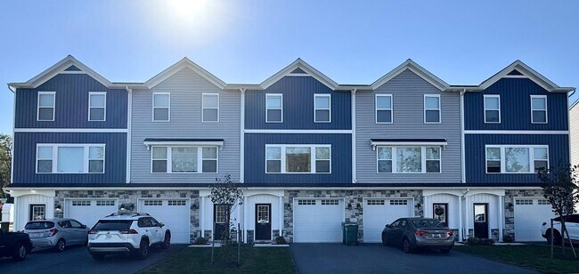 Building Photo - Newly built 3BR/2.5Bath Townhouse for rent in Hampden Township/Cumberland Valley School District