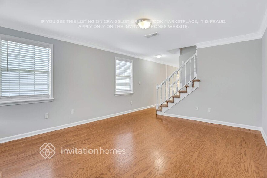 Building Photo - 4358 Bridle Path Ct