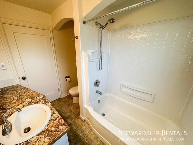 Building Photo - 1790 Mill St