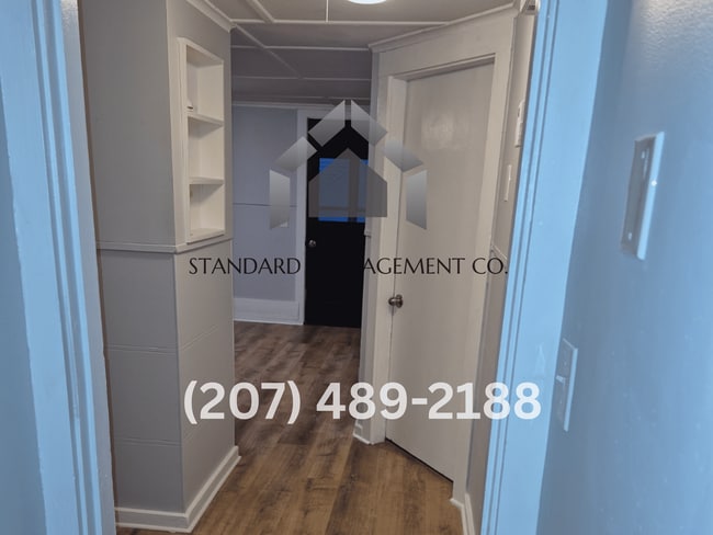 Building Photo - 7 Tardiff St