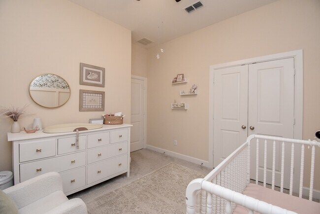 Building Photo - 15002 Bushy Bluestem Ct