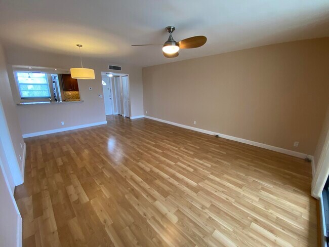 Building Photo - 7365 NW 18th St