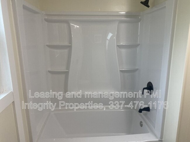 Building Photo - 509 Cesaire St