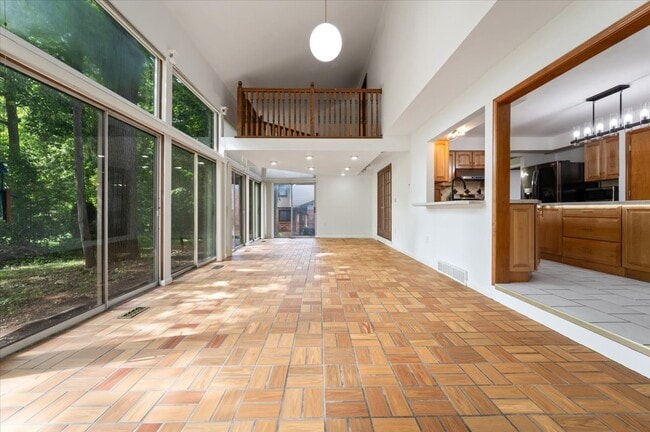 Building Photo - 2196 Willow Leaf Dr