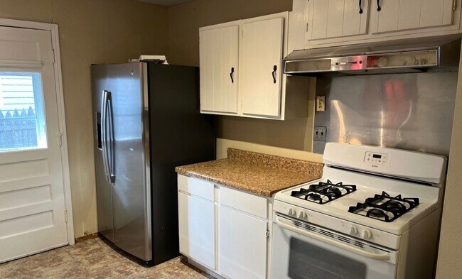 Building Photo - 3 bedroom 1 bath - Midwest City