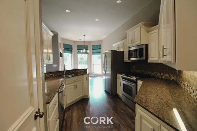 Building Photo - 2808 Stonebrook Rd
