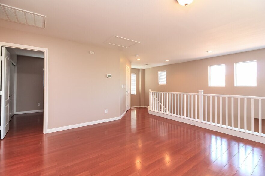 Building Photo - 11758 Bergamo Ct