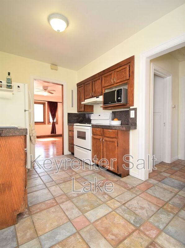 Building Photo - 2617 S 1100 E