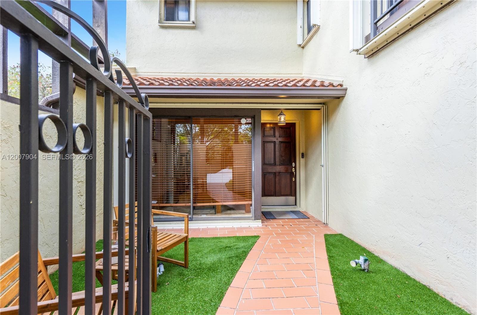 Building Photo - 10137 Costa del Sol Blvd