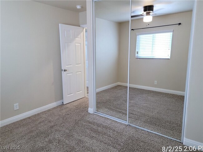 Building Photo - 604 Dolores Dr