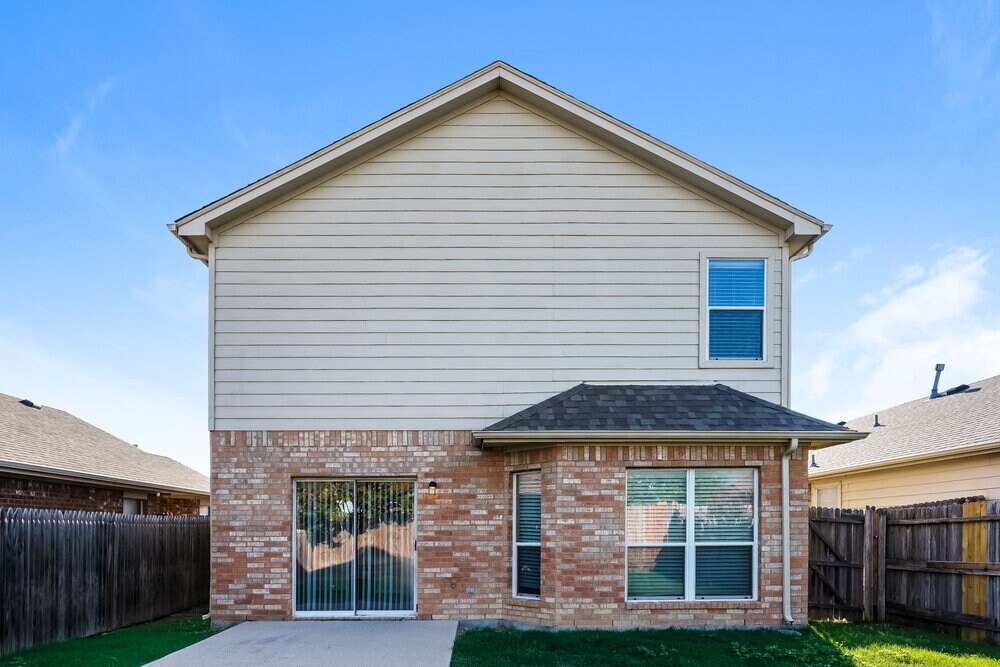 Building Photo - 6529 Regina Dr