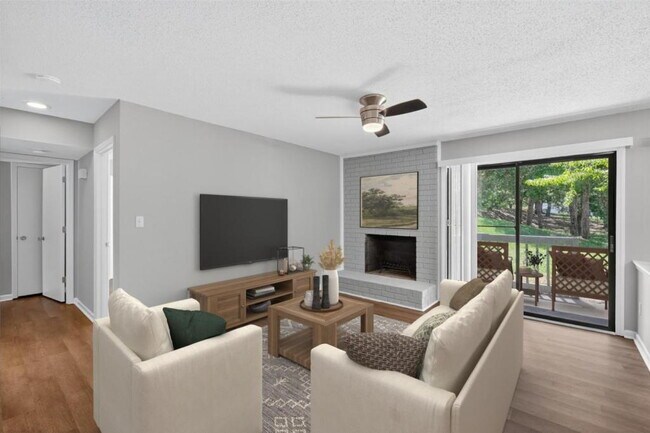Building Photo - 3 BEDROOM CONDO IN TERRIFIC LOCATION!
