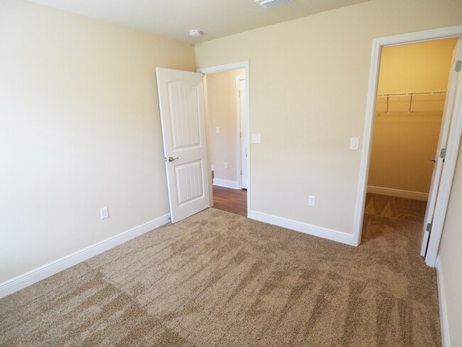 Building Photo - Cozy home in Copperwood Subdivision!