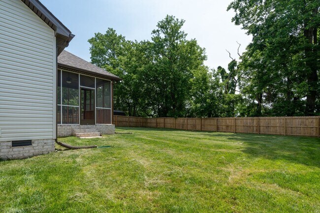 Building Photo - Beautiful 4-Bedroom Home with Bonus Room