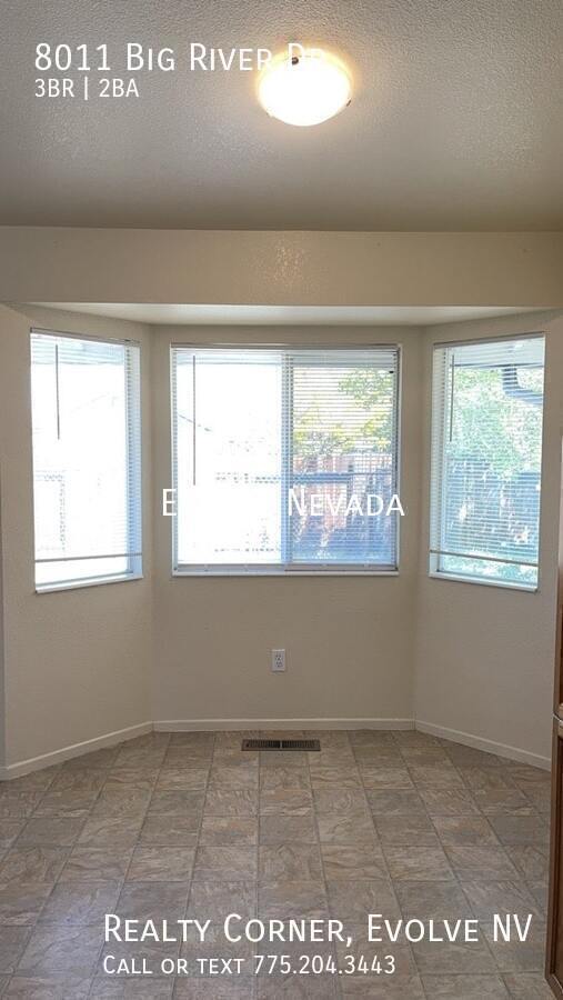 Building Photo - 8011 Big River Dr
