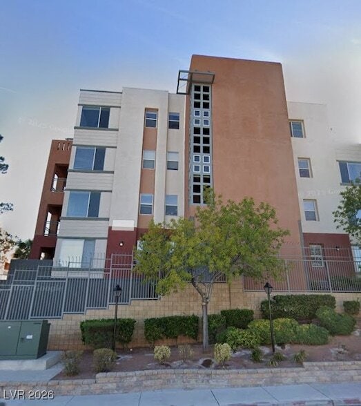 Building Photo - 51 E Agate Ave